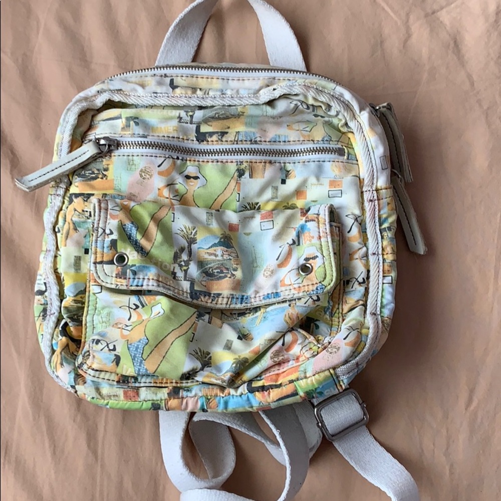 MINI FOSSIL BACKPACK